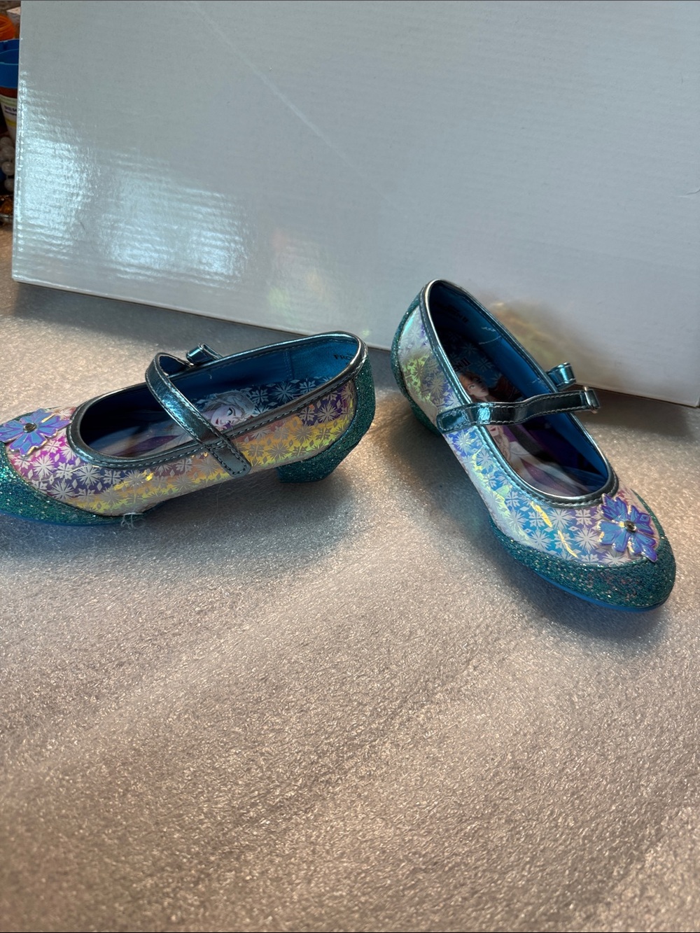 EUC Frozen II Anna Glitter Mary Jane Shoes for Kids - Teal/Purple Size 11 - Picture 4 of 8